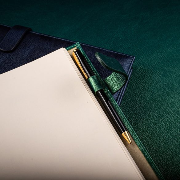 Agenda-datata-zilnic-Country-2023-16-x-22-cm-albastru-perlat