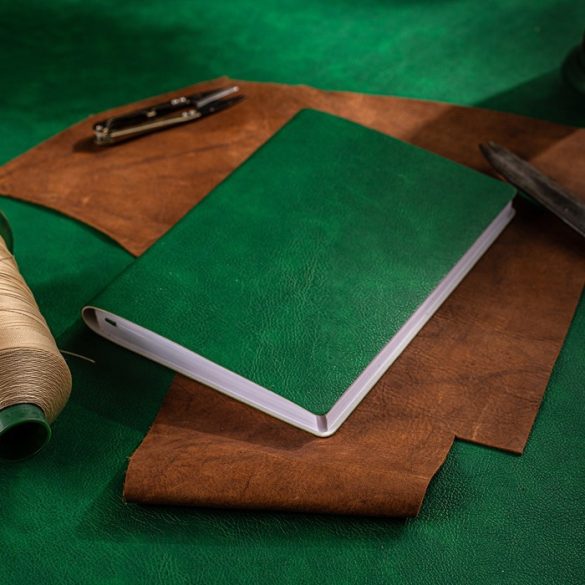Agenda cu interior liniat Flexi 2025 - 13 x 21 cm [verde]