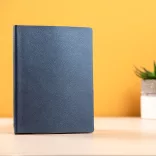 Agenda-datata-zilnic-Matrix-2023-16-x-22-cm-albastru-perlat
