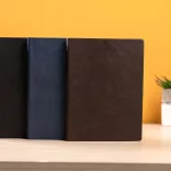 Agenda-datata-zilnic-Matrix-2023-16-x-22-cm-albastru-perlat