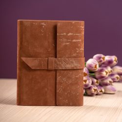 Agenda-datata-zilnic-Mirror-2026-16-x-22-cm-maro