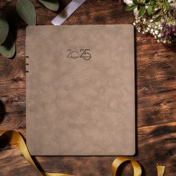   Agenda datata saptamanal NUBUK 2025 - 21 x 26 cm [gri deschis]