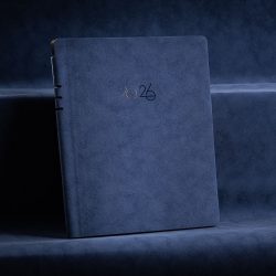   Agenda datata saptamanal NUBUK 2026 - 21 x 26 cm [albastru deschis]