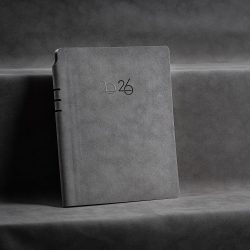 AG_NUBUK_NED_GRI_UNIKA-Agenda-nedatata-NUBUK-16-x-22-cm-gri-deschis