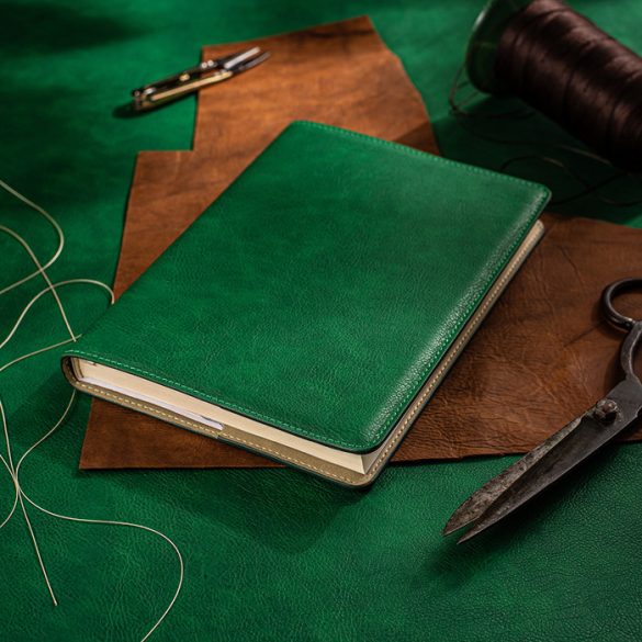 Agenda Noah datata zilnic - 16 x 22 cm - [verde]