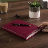 Agenda Noah datata zilnic - 16 x 22 cm -  [visiniu]