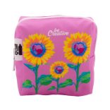 AP716591-01-Geanta-de-cosmetice-facuta-la-comanda-CreaBeauty-Square-S