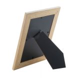 AP722035-Rama-foto-din-bambus-Liban-