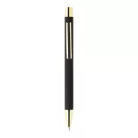 AP800292-98-Pix-Darkly