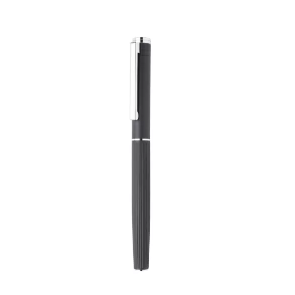 AP800735-77-Set-pix-Stripo