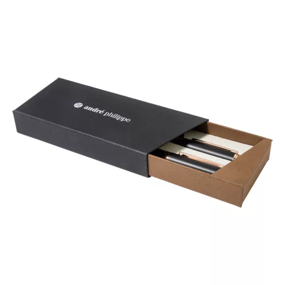 AP800863-10-Set-pix-Orrose-Negru