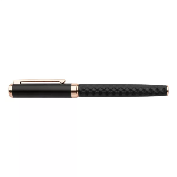 AP800863-10-Set-pix-Orrose-Negru