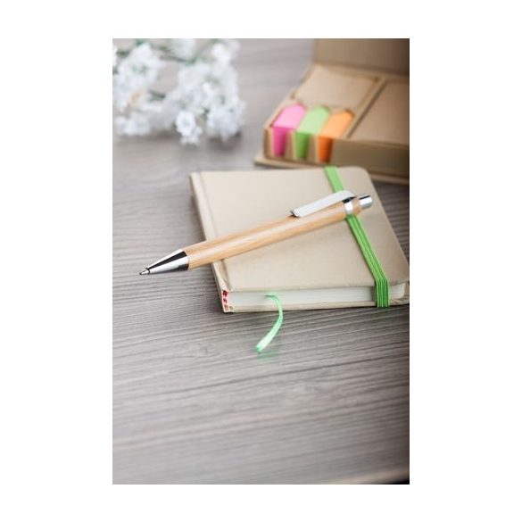 ap809361-pix-din-bambus