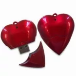memory-stick-in-forma-de-inima