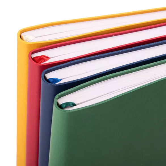 Agenda Eco Peel nedatata - A5 [rosu]
