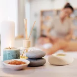 LT57304-N0054-Aroma-Pebble-Giftset-cu-6-essential-oils-INSIDEOUT-Ecru