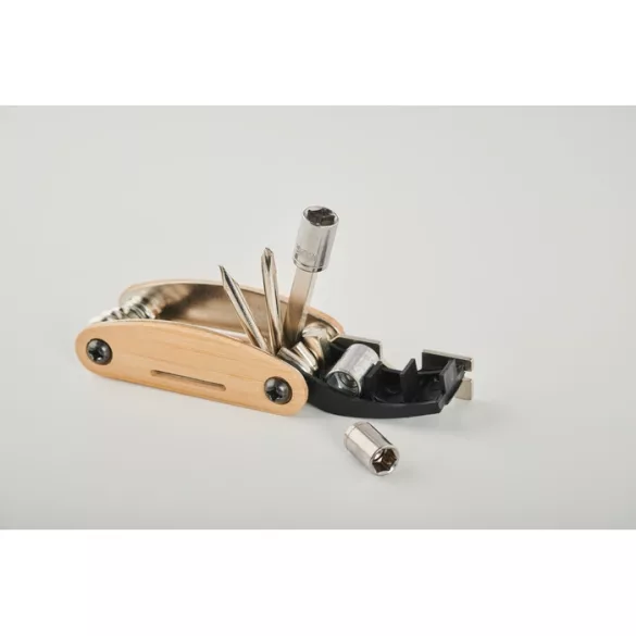 MO2139-40-Multitool-de-buzunar-din-bambus-MANO