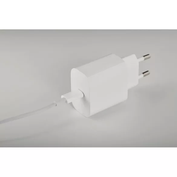MO2155-06-Adaptor-USB-2-porturi-20W-priza-U-PLUGME