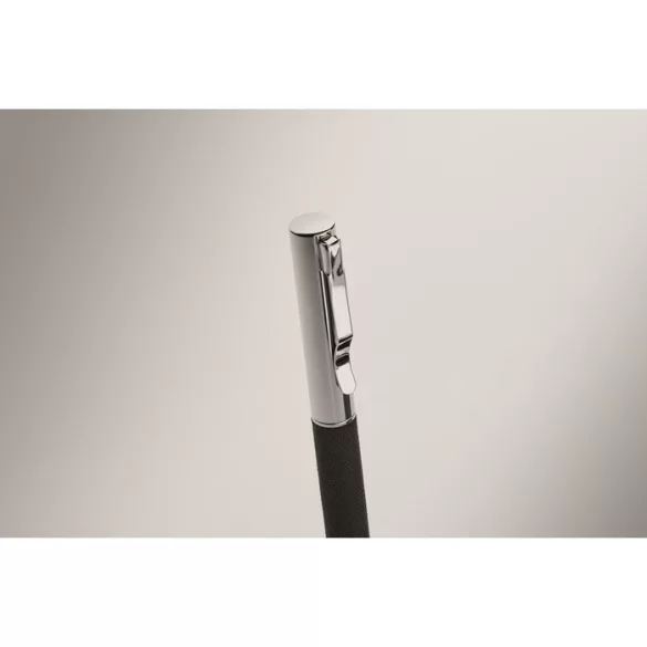 MO2332-03-Pix-metalic-twist-in-cutie-SCRIBI