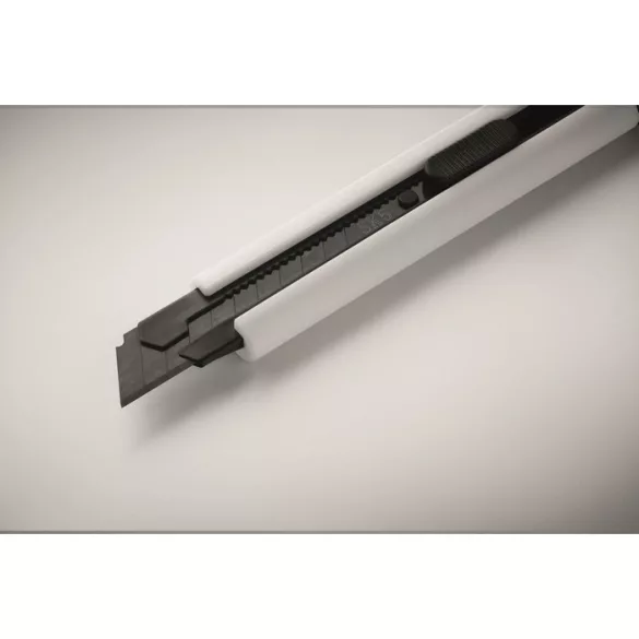 MO2769-06-Cutter-mare-retractabil-BLADE-