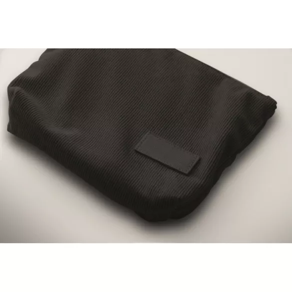 MO2876-03-Geanta-cosmetica-din-raiat-CORDY-T