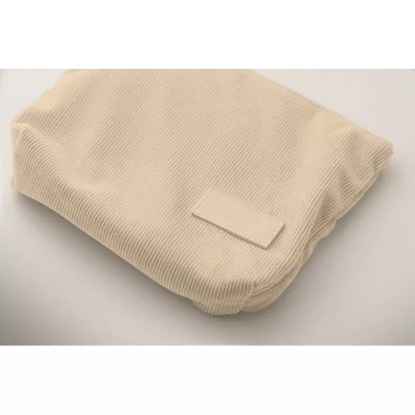 MO2876-13-Geanta-cosmetica-din-raiat-CORDY-T