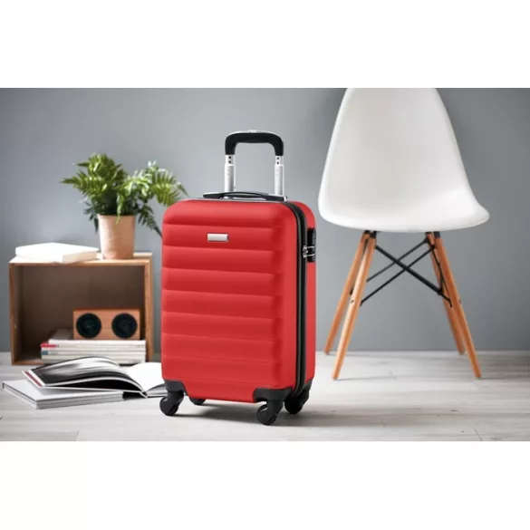 mo9178-05-trolley-carcasa-tare-budapest