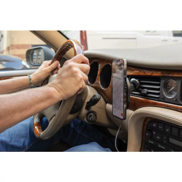 P309-1101-Suport-de-telefon-magnetic-pentru-masina-cu-incarcator-wireless-15W-PowerCruze