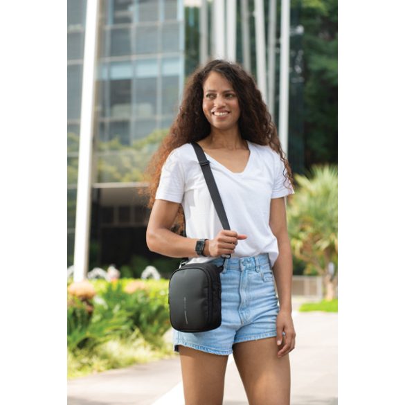 P705951-Borseta-Boxy-Sling