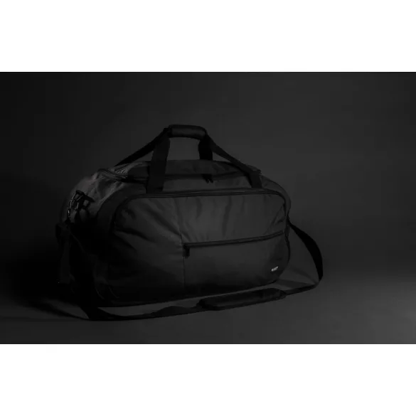 P707151-Geanta-sport-Swiss-Peak-AWARE-RPET
