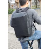 P762511-Rucsac-pentru-laptop-antifurt-Madrid