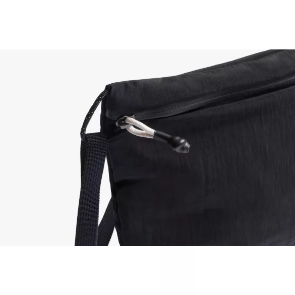 P763-3801-Geanta-de-umar-Bellroy-Lite