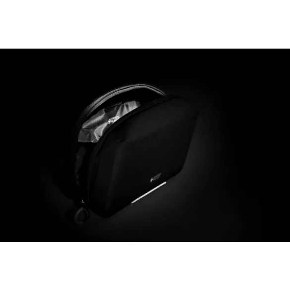 P820391-Geanta-de-voiaj-fara-PVC-Swiss-Peak-AWARE