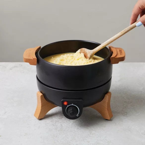 RB853570-Set-de-fondue-electric-2-3L-BOSKA