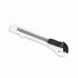 1240901-Cutter-din-plastic-Dimensiune-15-x-4-x-1-5-cm