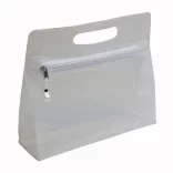 1814101-Geanta-pentru-cosmetice-transparenta-din-PVC-cu-fermoar-si-man
