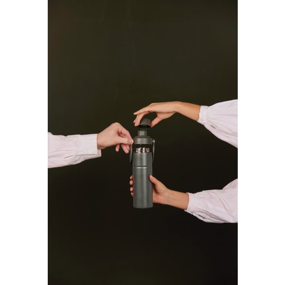 V4300607-Sticla-din-otel-reciclat-RCS-600-ml-VINGA-Baltimore-Trek