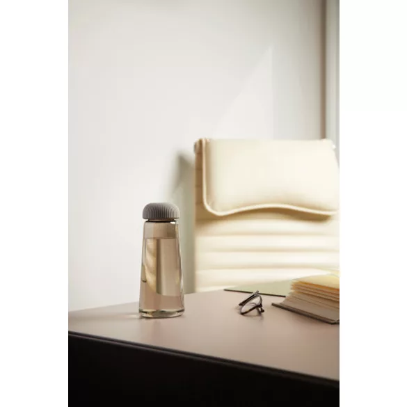 V433029-Recipient-pentru-lichide-VINGA-575ml