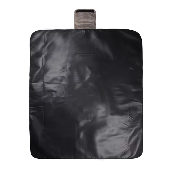 V4590327-Patura-de-picnic-din-poliester-RCS-130x150-cm-VINGA-Baltimore
