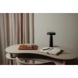 V5130401-Lampa-de-masa-VINGA-Avery