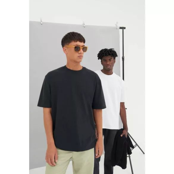 ea006 - Tricou reciclat unisex oversized - ECOLOGIE [White]